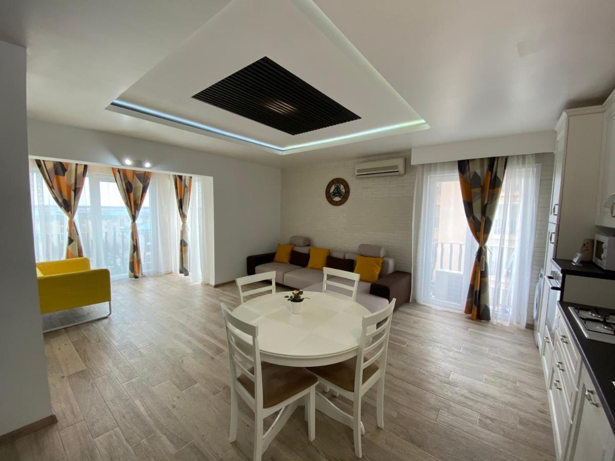 Sunny Deluxe Apartment Cosmopolis Stefanestii de Jos Exteriér fotografie
